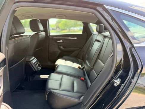 Used 2019 Chevrolet Impala Premier FWD image 8