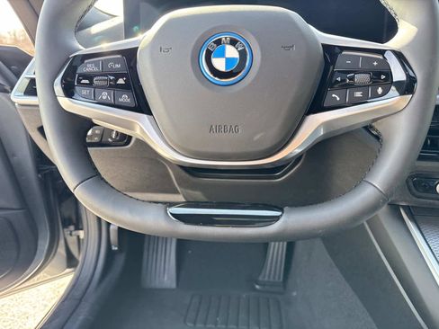 New 2026 BMW i4 xDrive40i image 18