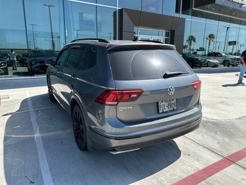 Used 2021 Volkswagen Tiguan SE R-Line FWD image 9