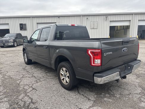 Used 2017 Ford F150 XLT image 5