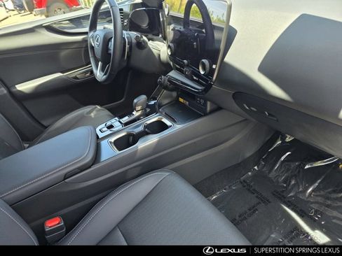 Certified 2025 Lexus NX 350h AWD w/ Accessory Package (2T) image 28
