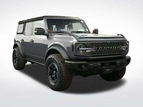 Used 2022 Ford Bronco Badlands AWD/4WD image 7