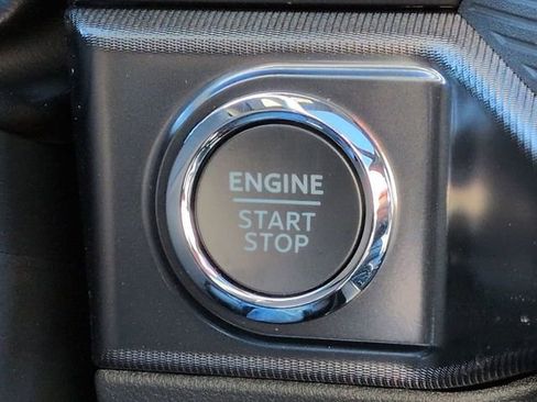 New 2025 Ford F150 Platinum w/ Equipment Group 702A High image 38