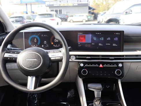 Used 2025 Hyundai Tucson SEL image 17