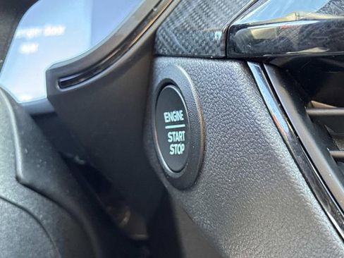 Used 2025 Ford Escape ST-Line w/ Equipment Group 301A image 24