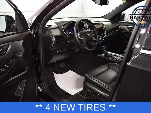 Used 2023 Chevrolet Traverse LT AWD/4WD image 14