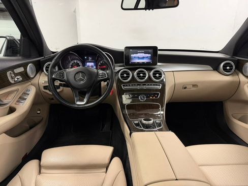 Used 2018 Mercedes-Benz C 300 C 300 4MATIC Sedan w/ Premium Package image 44