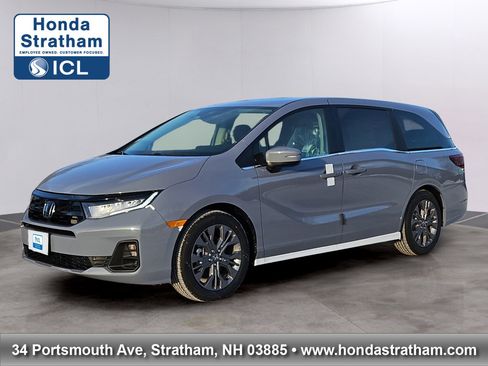New 2026 Honda Odyssey Touring image 1