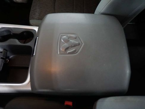 Used 2018 RAM 1500 Classic SLT w/ Luxury Group image 20