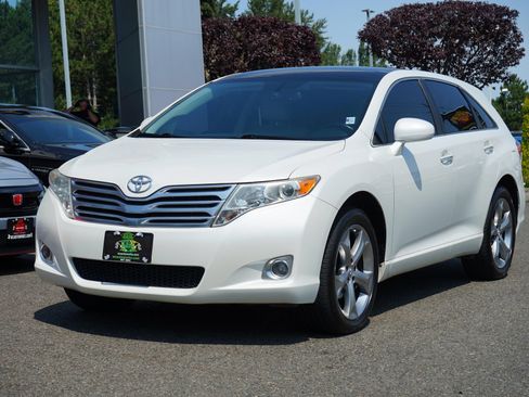 Used 2009 Toyota Venza AWD image 1