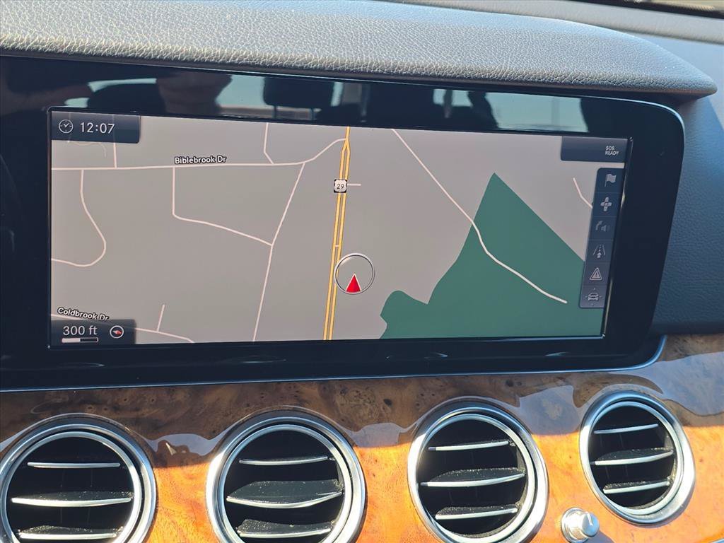 Used 2017 Mercedes-Benz E 300 image 16