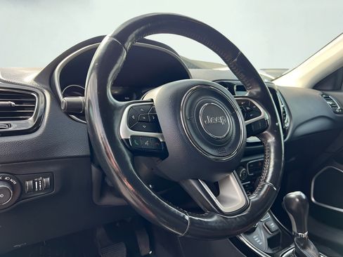 Used 2018 Jeep Compass Limited AWD/4WD image 51