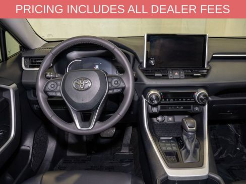 Used 2024 Toyota RAV4 XLE Premium AWD/4WD image 7