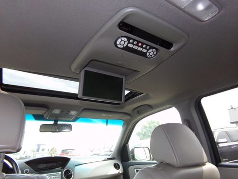 Used 2010 Honda Pilot EX-L image 17