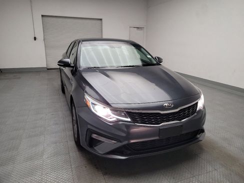 Used 2020 Kia Optima LX FWD image 14