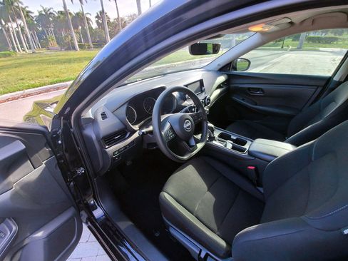 Used 2024 Nissan Sentra S FWD image 12