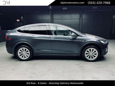 Used 2016 Tesla Model X 90D AWD/4WD image 7