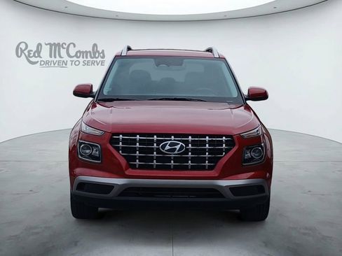 Used 2024 Hyundai Venue SEL FWD image 8