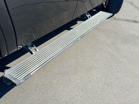 Used 2024 Jeep Grand Wagoneer L Series II w/ Quick Order Packagew 28T image 6