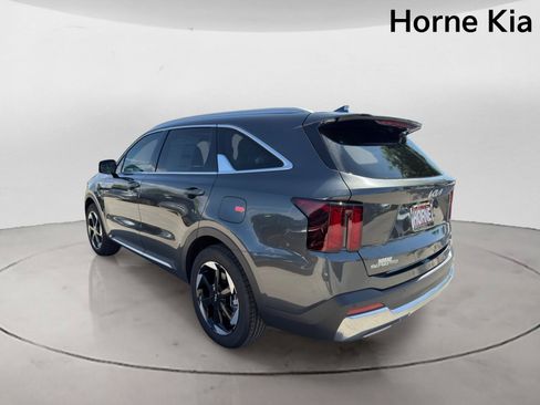 New 2026 Kia Sorento LX FWD image 5