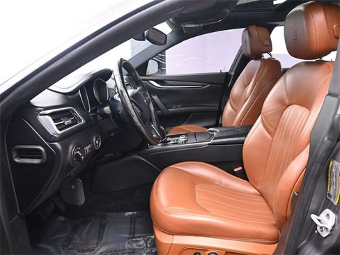 Used 2017 Maserati Ghibli image 10