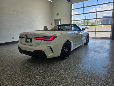 Used 2024 BMW 440i xDrive Convertible w/ Premium Package AWD/4WD image 13
