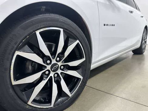 Used 2022 Chevrolet Malibu RS FWD image 28