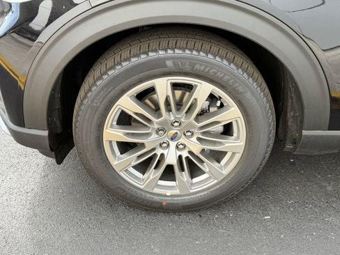 New 2026 Ford Explorer Platinum RWD image 29