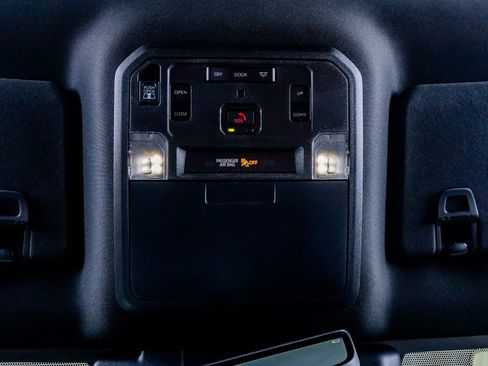 Used 2025 Toyota Tacoma TRD Pro AWD/4WD image 29