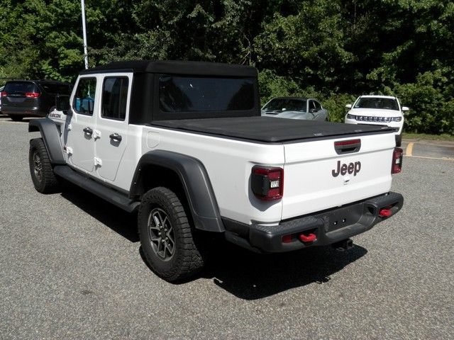 Used 2024 Jeep Gladiator Rubicon AWD/4WD image 6