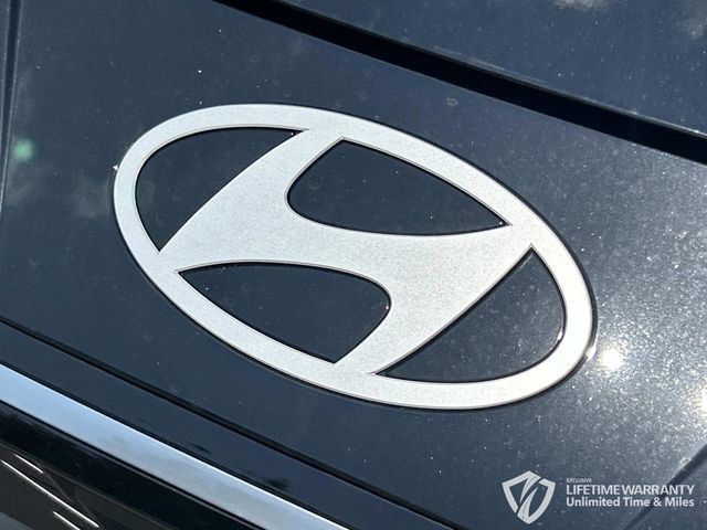 New 2026 Hyundai Elantra Limited FWD image 10