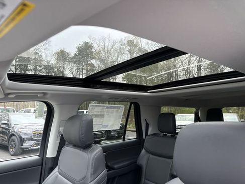 New 2026 Ford Expedition Max Active image 21