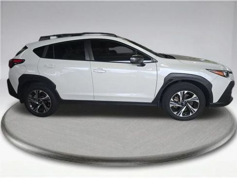 Used 2024 Subaru Crosstrek 2.0i Premium w/ Popular Package #4 AWD/4WD image 3
