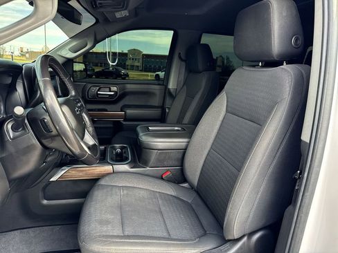 Used 2021 Chevrolet Silverado 1500 RST image 11