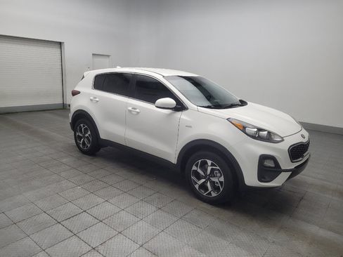 Used 2020 Kia Sportage LX AWD/4WD image 11