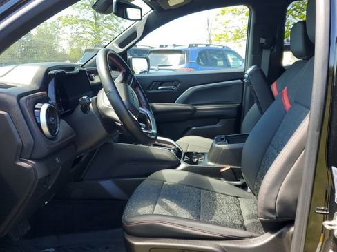 Used 2023 Chevrolet Colorado Z71 w/ Z71 Convenience Package 2 AWD/4WD image 7