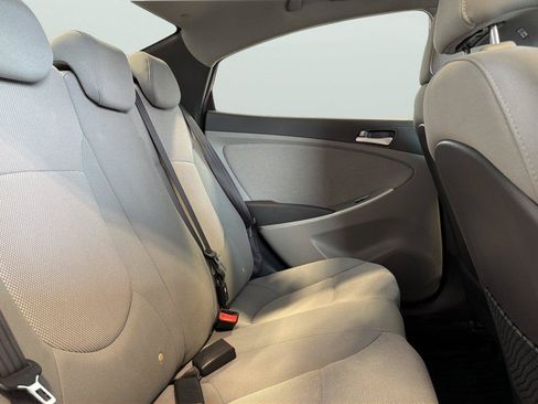 Used 2014 Hyundai Accent GLS FWD image 14
