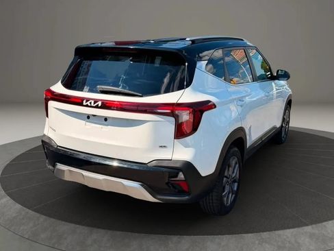 Used 2024 Kia Seltos S AWD/4WD image 4