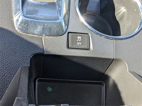 Used 2016 GMC Terrain SLE image 24