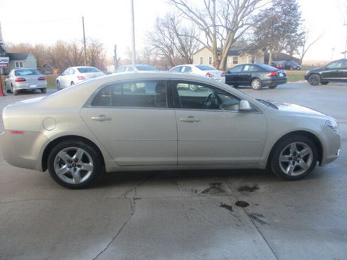 Used 2009 Chevrolet Malibu LT w/ Power Convenience Package image 15