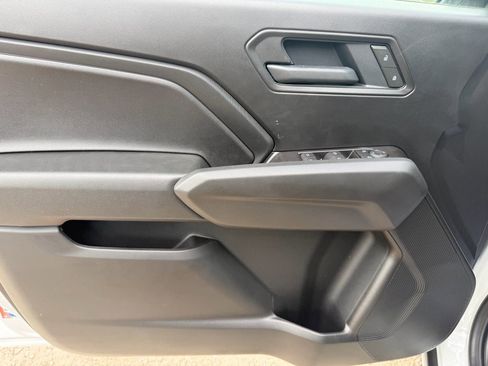 New 2025 Chevrolet Colorado W/T image 10