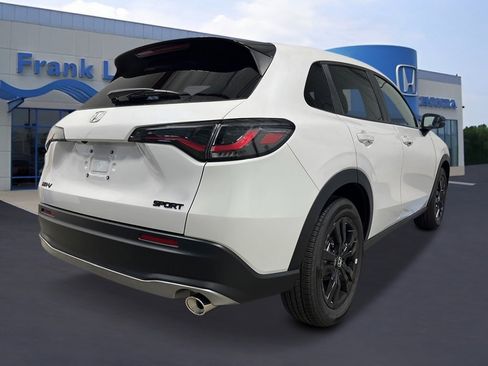 New 2026 Honda HR-V Sport image 5