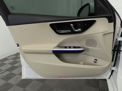 Certified 2022 Mercedes-Benz C 300 Sedan image 24