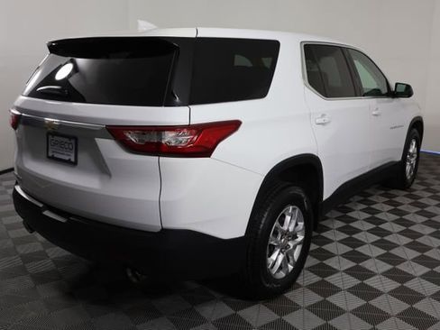 Used 2020 Chevrolet Traverse LS FWD image 8
