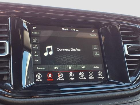 Used 2023 Dodge Durango SXT Launch Edition image 9