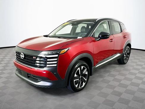 Certified 2025 Nissan Kicks SR AWD/4WD image 6