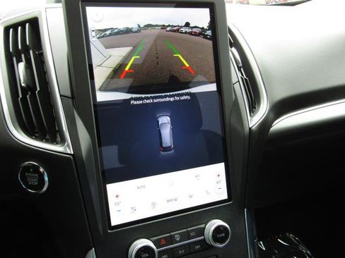 Used 2022 Ford Edge Titanium w/ Equipment Group 301A image 20