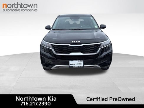 Certified 2023 Kia Seltos LX image 3