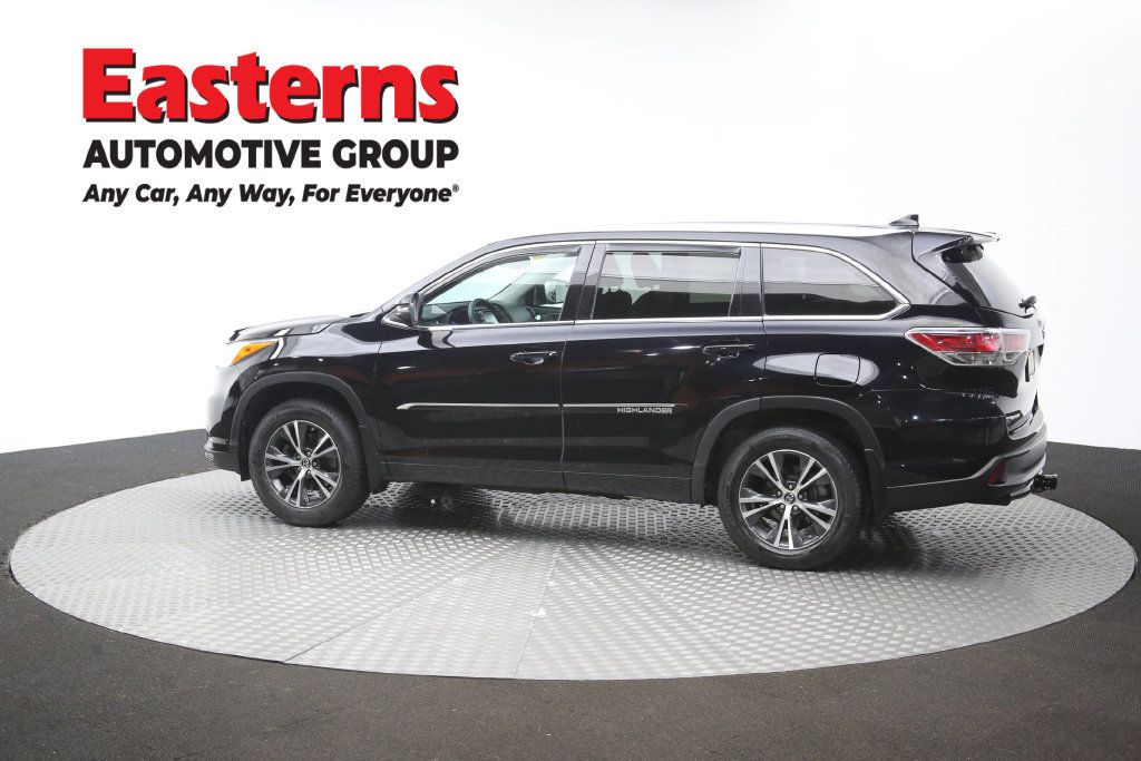 Used 2016 Toyota Highlander XLE AWD/4WD image 62