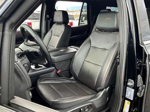 Used 2023 Chevrolet Tahoe High Country image 25